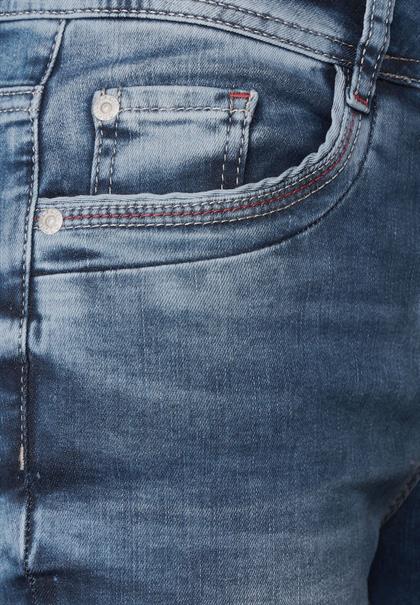 Slim Fit Jeans in Mittelblau mid blue wash
