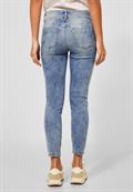 Slim Fit Jeans light blue random wash