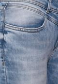 Slim Fit Jeans light blue random wash