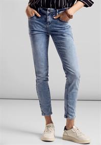 Slim Fit Jeans light blue random wash