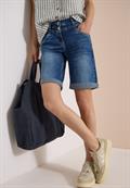Slim Leg Jeansshorts im Casual Fit mid blue used wash