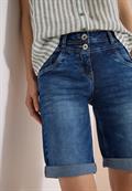 Slim Leg Jeansshorts im Casual Fit mid blue used wash