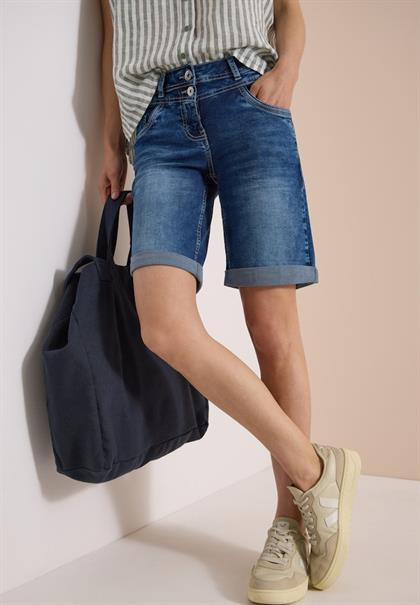 Slim Leg Jeansshorts im Casual Fit mid blue used wash
