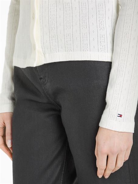 SLIM POINTELLE BTN DWN LS ancient white