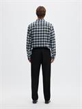 SLM190-REG TAPERED FINN FLEX PANTS NOOS black