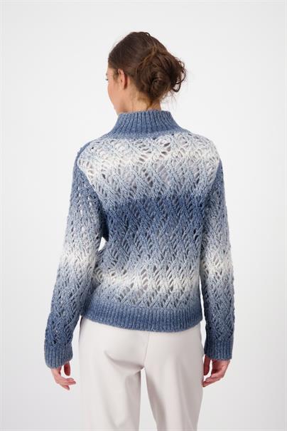 smokey blue gemustert