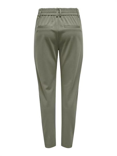 smokey olive