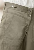 smoky taupe