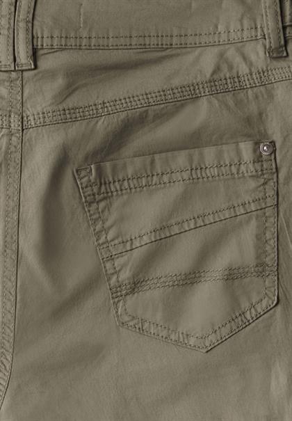 smoky taupe