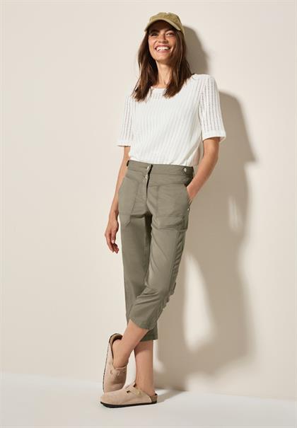 smoky taupe