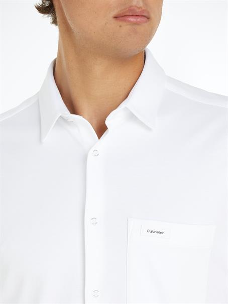 SMOOTH COTTON POCKET S/S SHIRT bright white