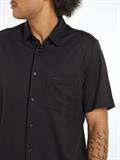 SMOOTH COTTON POCKET S/S SHIRT ck black