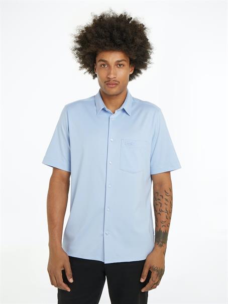 SMOOTH COTTON POCKET S/S SHIRT kentucky blue