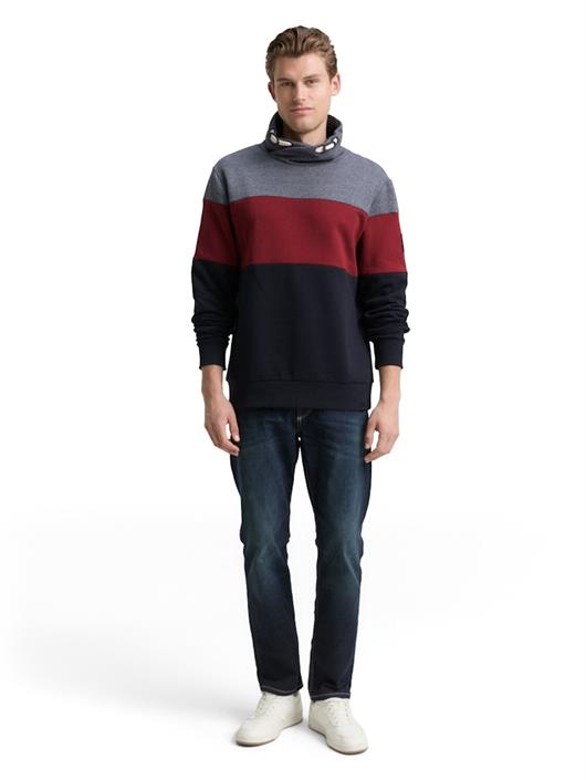 snood-sweatshirt-mit-colour-blocking-cabarnet-bordeaux-red