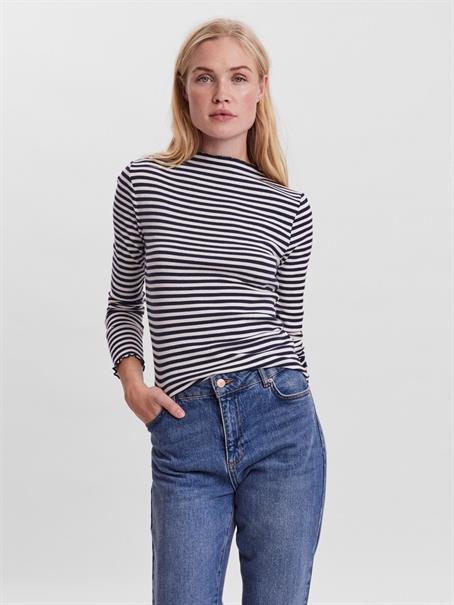 snow white-navy blazer