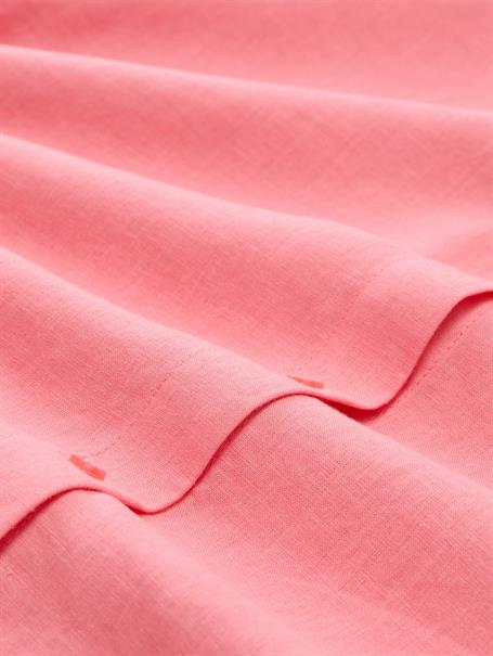 soft fuchsia pink