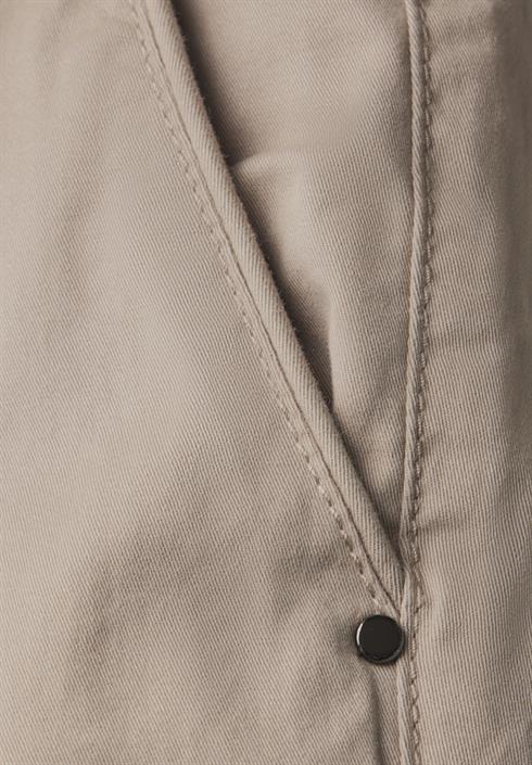 softe-twill-chino-buff-grey