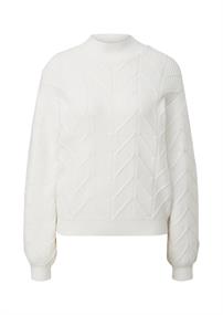 Softer Pullover mit Strickmuste weiß