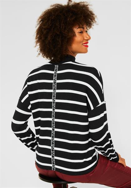 Softes Shirt mit Stehkragen black