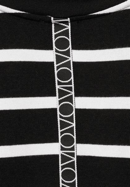 Softes Shirt mit Stehkragen black