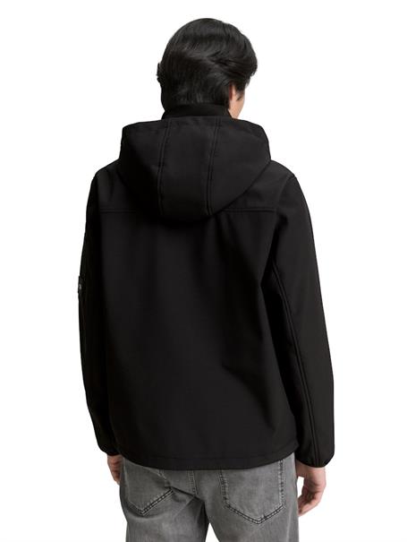 Softshell Jacke mit Kapuze black