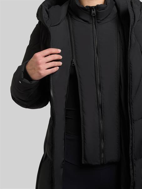 Soria 200 black