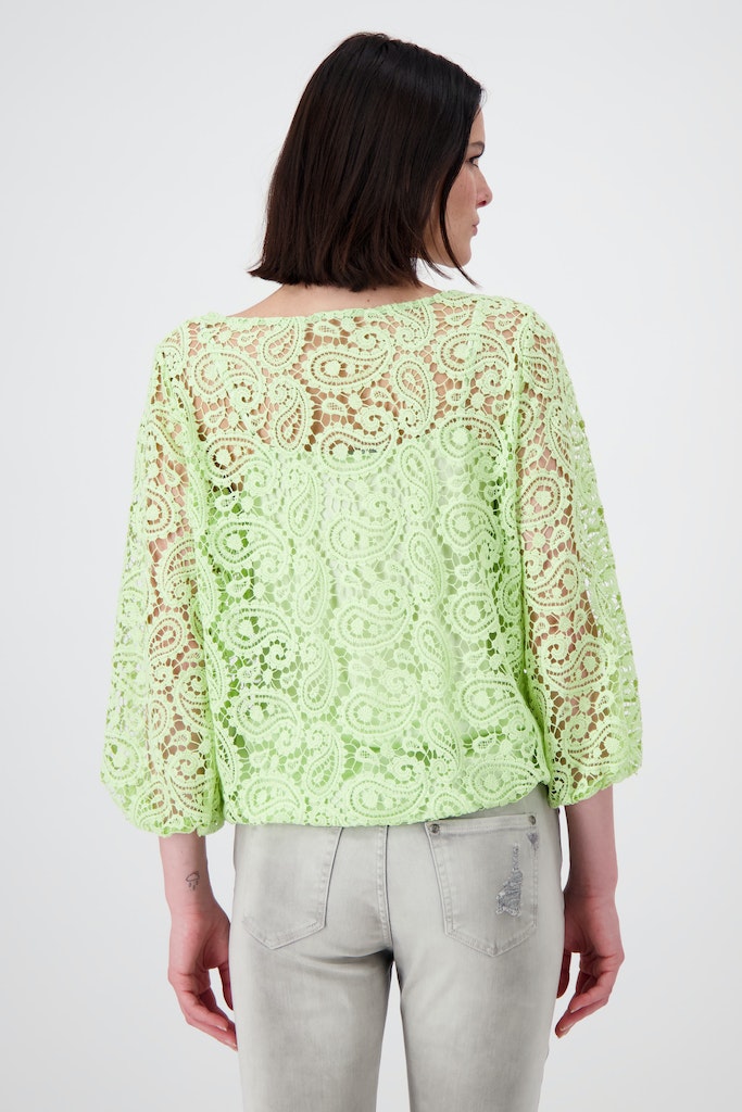spitzenshirt-mit-u-boot-ausschnitt-pastell-green
