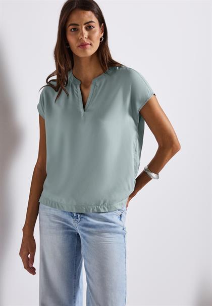Split Neck Bluse in Unifarbe arona blue