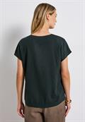 Split Neck Bluse in Unifarbe pine grove green