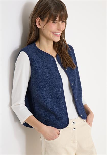 sporty denim blue
