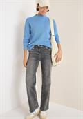 sporty light blue melange
