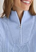 sporty light blue melange