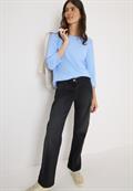 sporty light blue