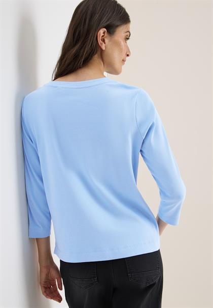 sporty light blue