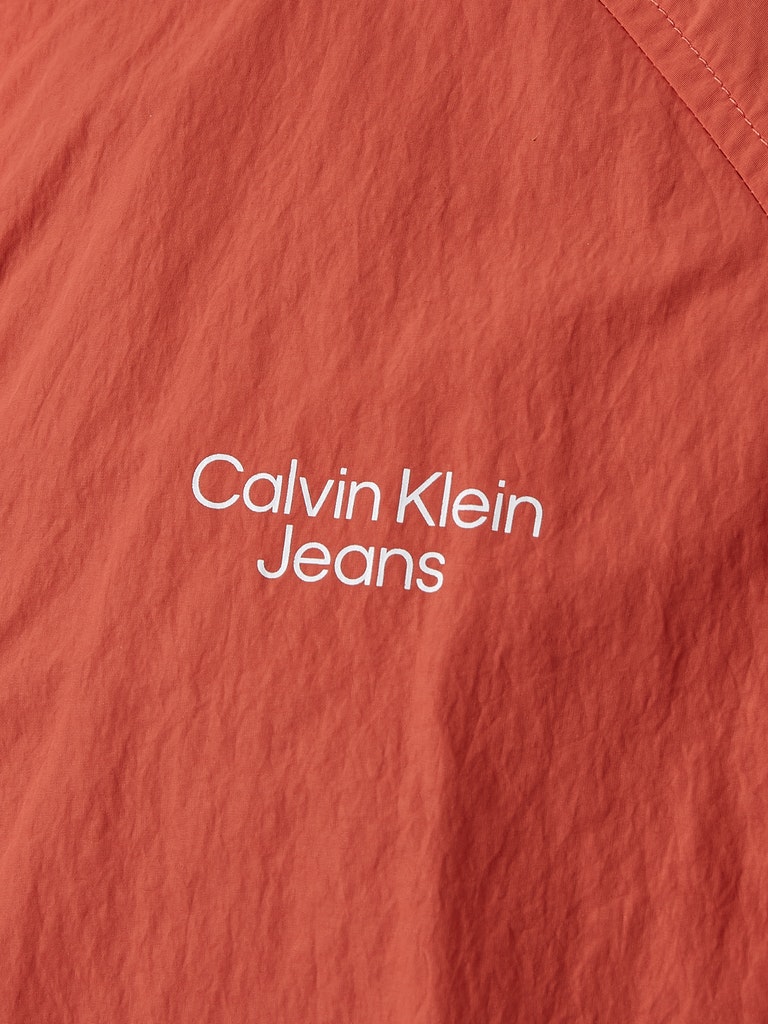 Calvin Klein Jeans Herren Jacke STACKED LOGO WINDBREAKER rhubarb  