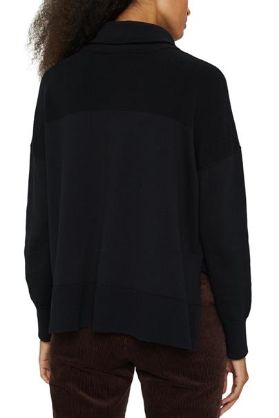 Stehkragen-Pullover aus Organic Cotton black