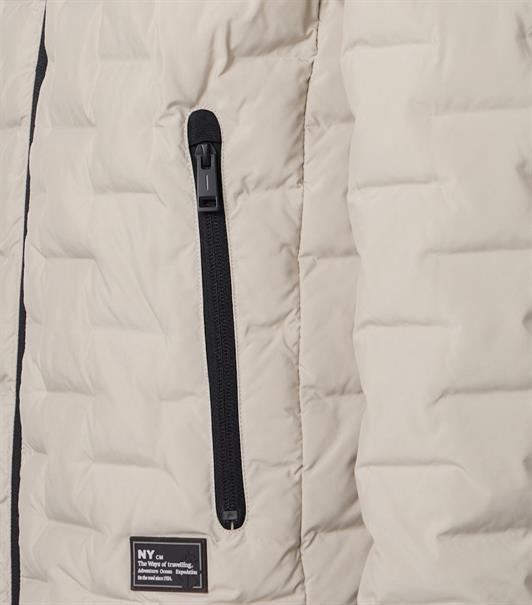 Steppjacke mit Kapuze beige