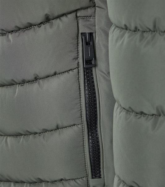 Steppjacke mit Kapuze grün