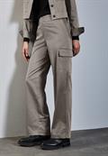 Straight Leg Cargo Hose ashen maple beige
