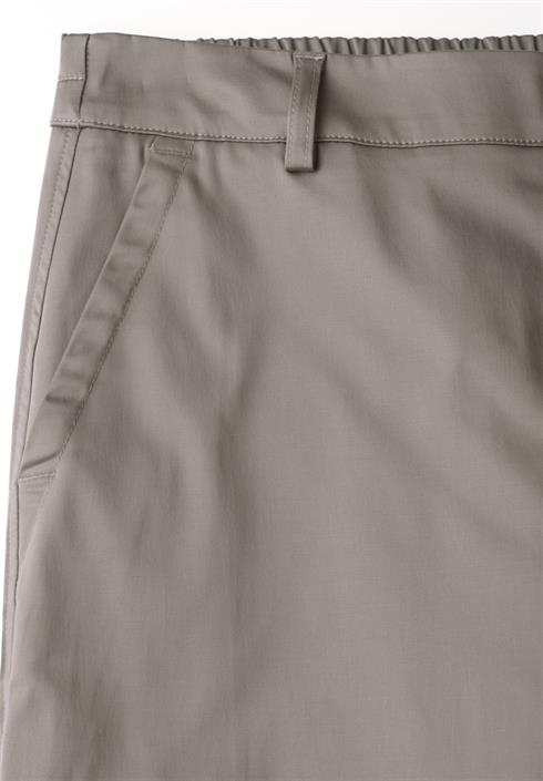 straight-leg-cargo-hose-ashen-maple-beige