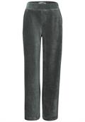 Straight Leg Cordhose balsam green