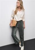 Straight Leg Cordhose balsam green