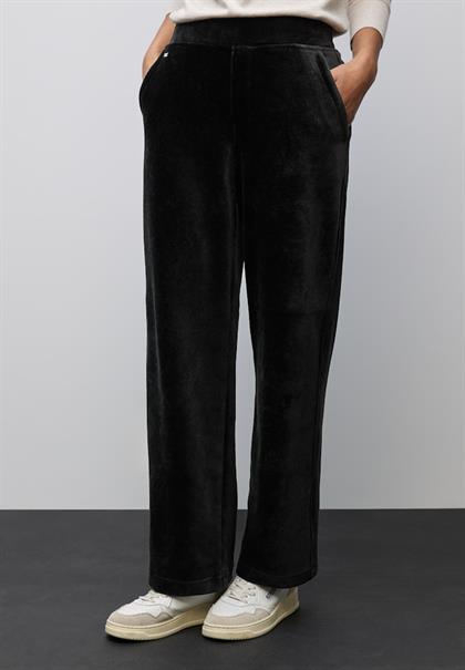 Straight Leg Cordhose black