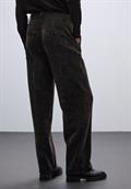 Straight Leg Cordhose darkest brown
