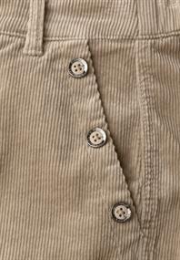 Straight Leg Cordhose flowing beige