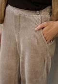 Straight Leg Cordhose tan brown
