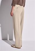 Straight Leg Hose barley beige