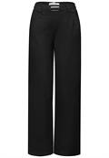 Straight Leg Hose black