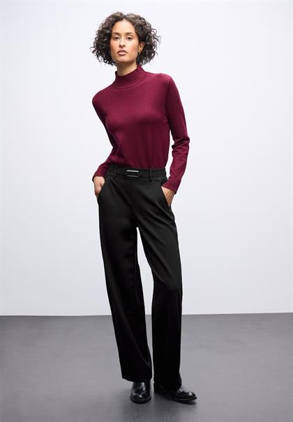 Straight Leg Hose black