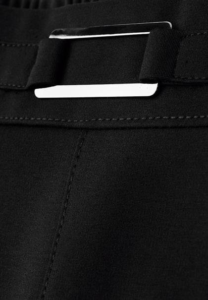 Straight Leg Hose black